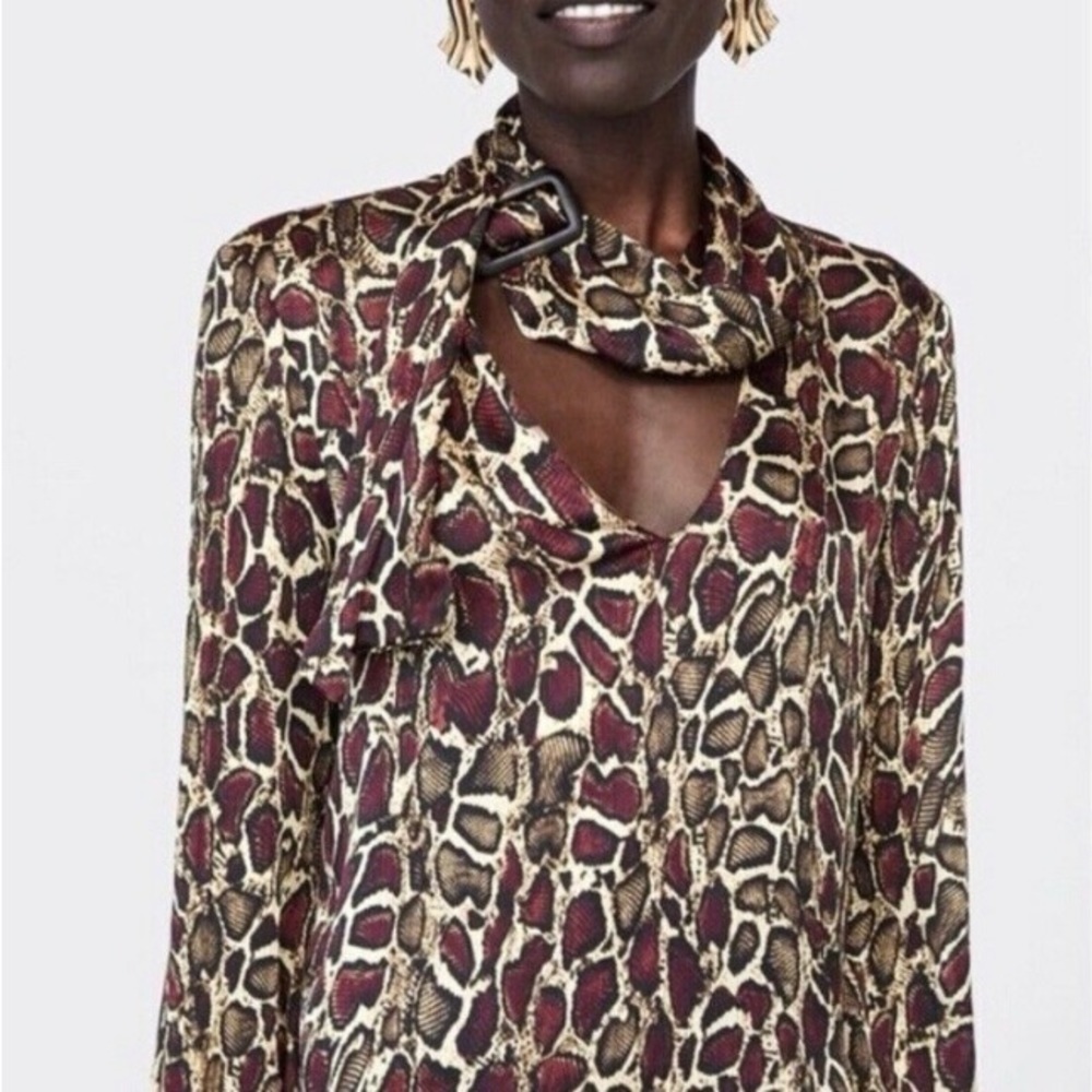 ZARA Animal Print Flowy V-Neck with Neck Tie - Picture 2 of 15
